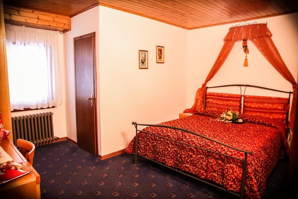 Villa Elena B&B Hotel San Martino Di Castrozza Ngoại thất bức ảnh