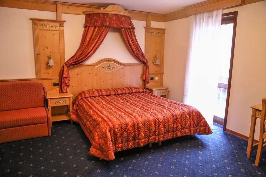 Villa Elena B&B Hotel San Martino Di Castrozza Ngoại thất bức ảnh