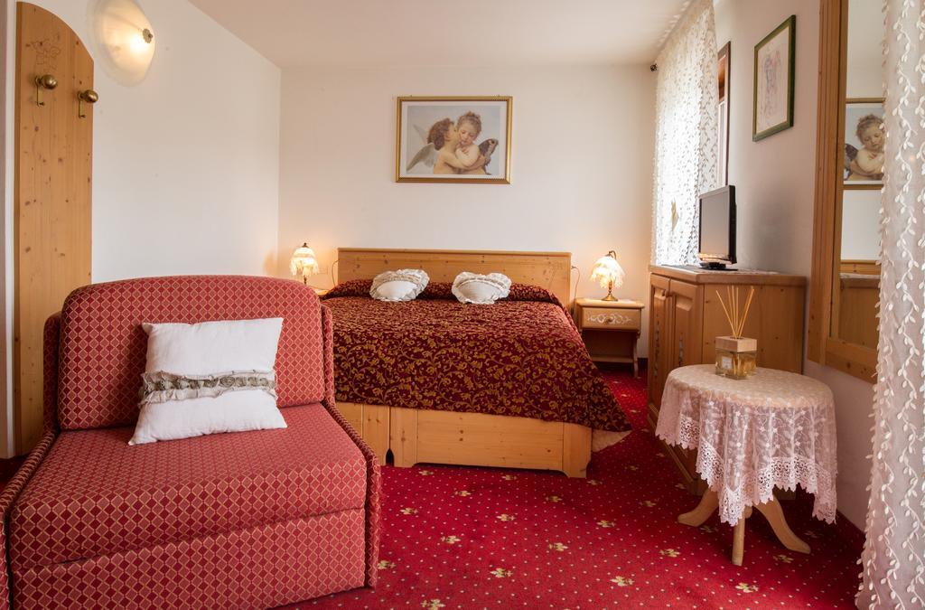 Villa Elena B&B Hotel San Martino Di Castrozza Ngoại thất bức ảnh