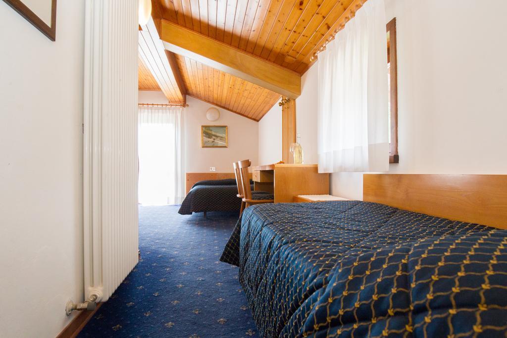 Villa Elena B&B Hotel San Martino Di Castrozza Ngoại thất bức ảnh