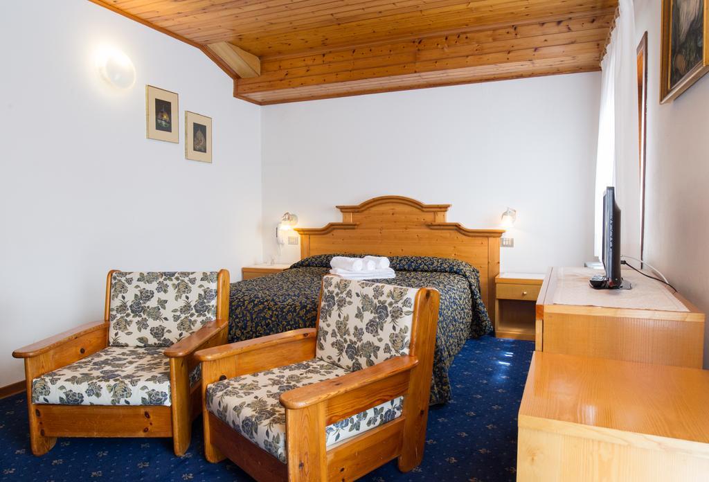 Villa Elena B&B Hotel San Martino Di Castrozza Ngoại thất bức ảnh
