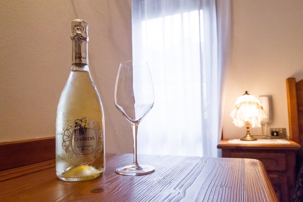 Villa Elena B&B Hotel San Martino Di Castrozza Ngoại thất bức ảnh